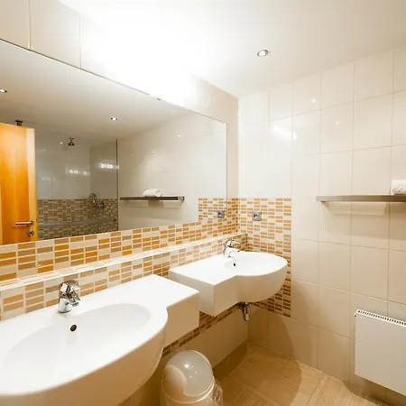 Jetel Motel Kraluv Dvur
